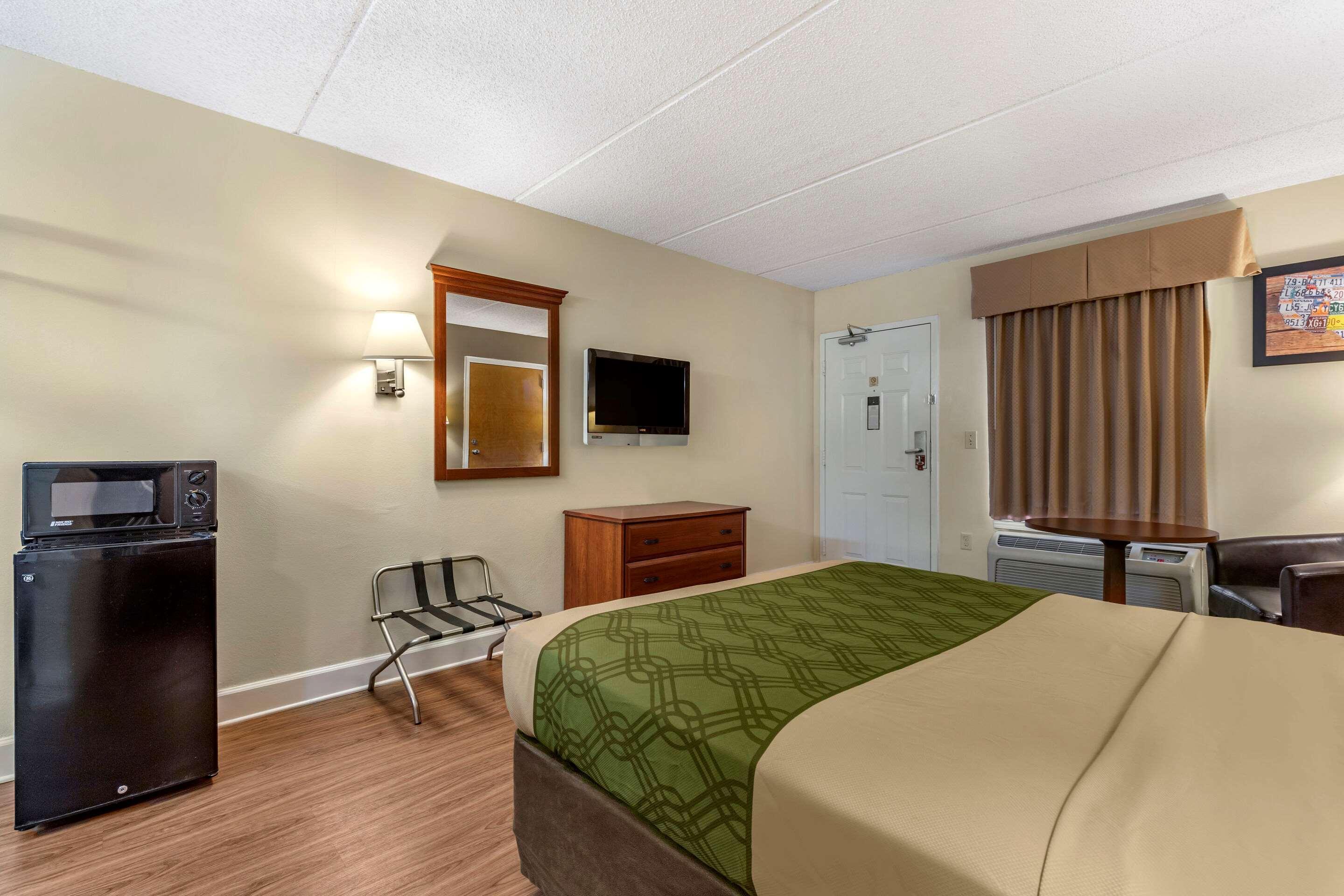 Econo Lodge Inn & Suites Lugoff Exterior foto