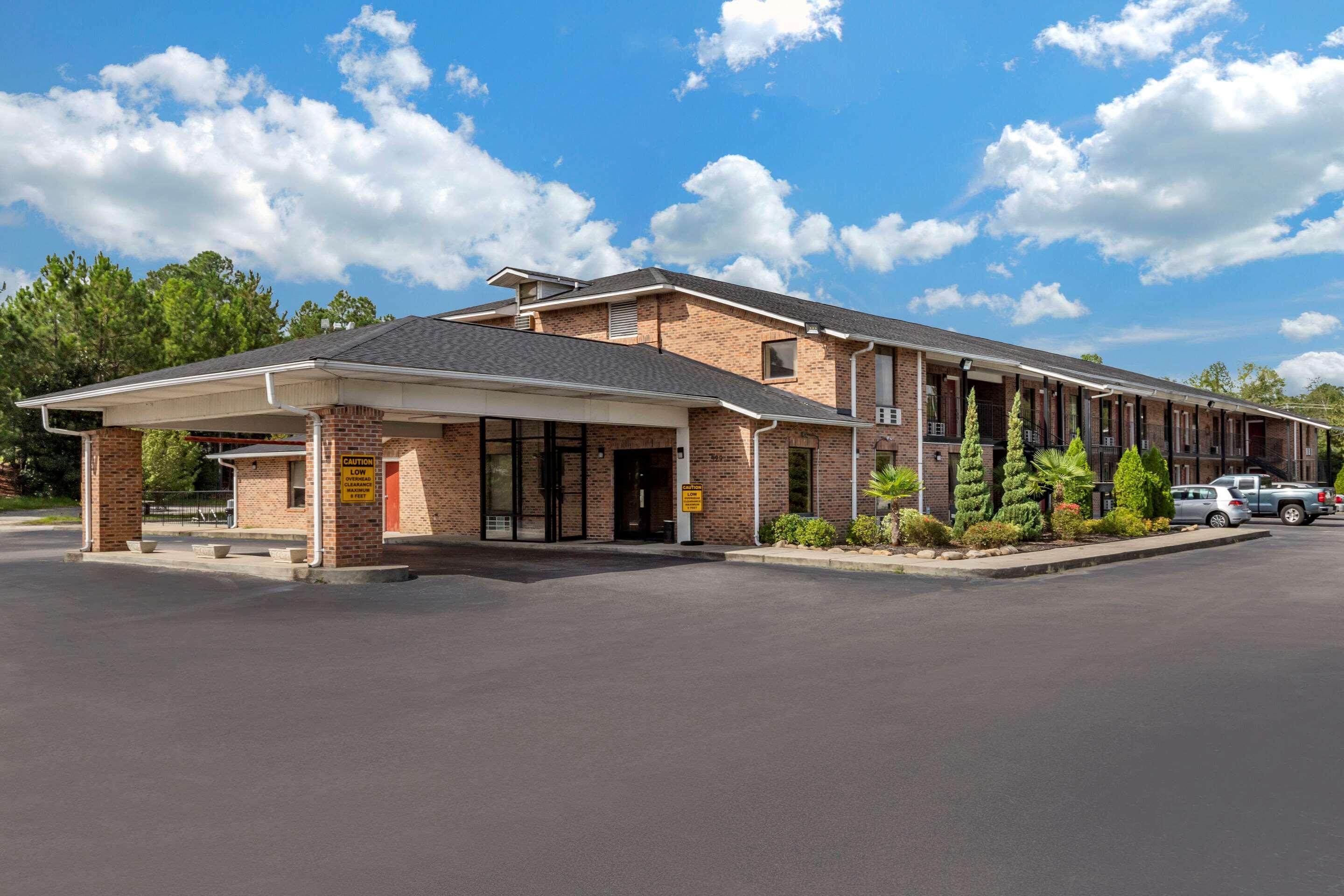 Econo Lodge Inn & Suites Lugoff Exterior foto