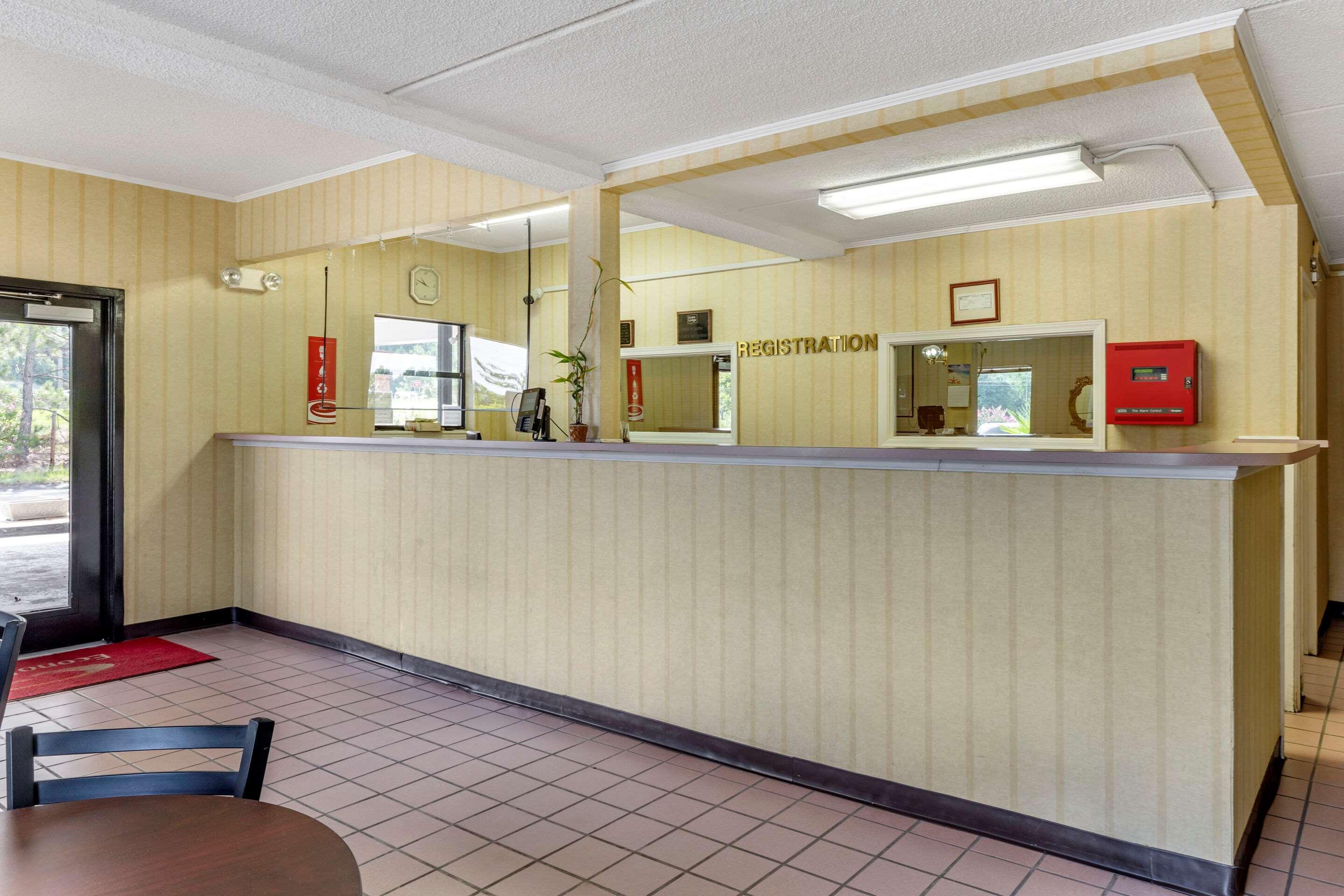 Econo Lodge Inn & Suites Lugoff Exterior foto