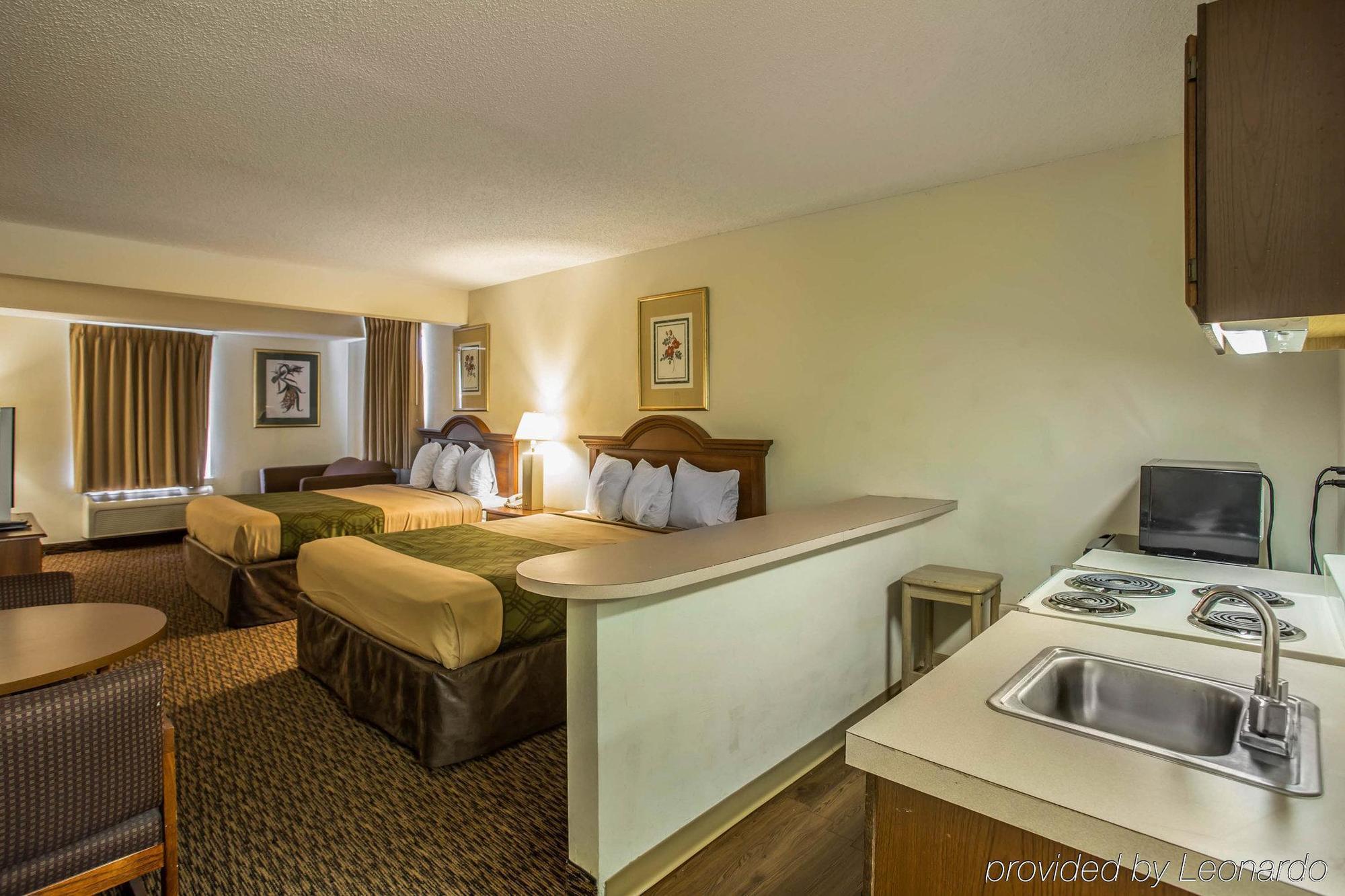 Econo Lodge Inn & Suites Lugoff Exterior foto
