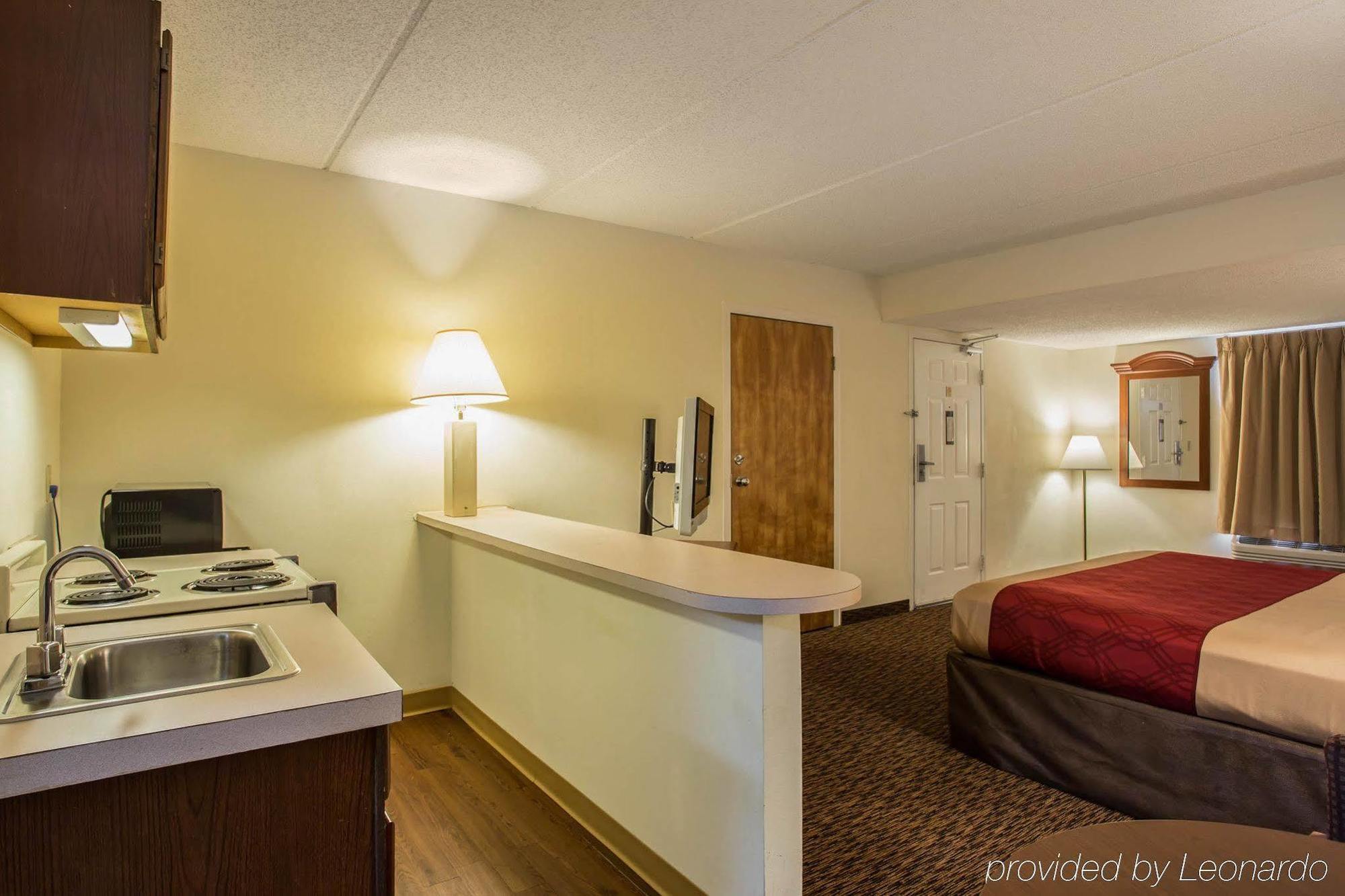 Econo Lodge Inn & Suites Lugoff Exterior foto